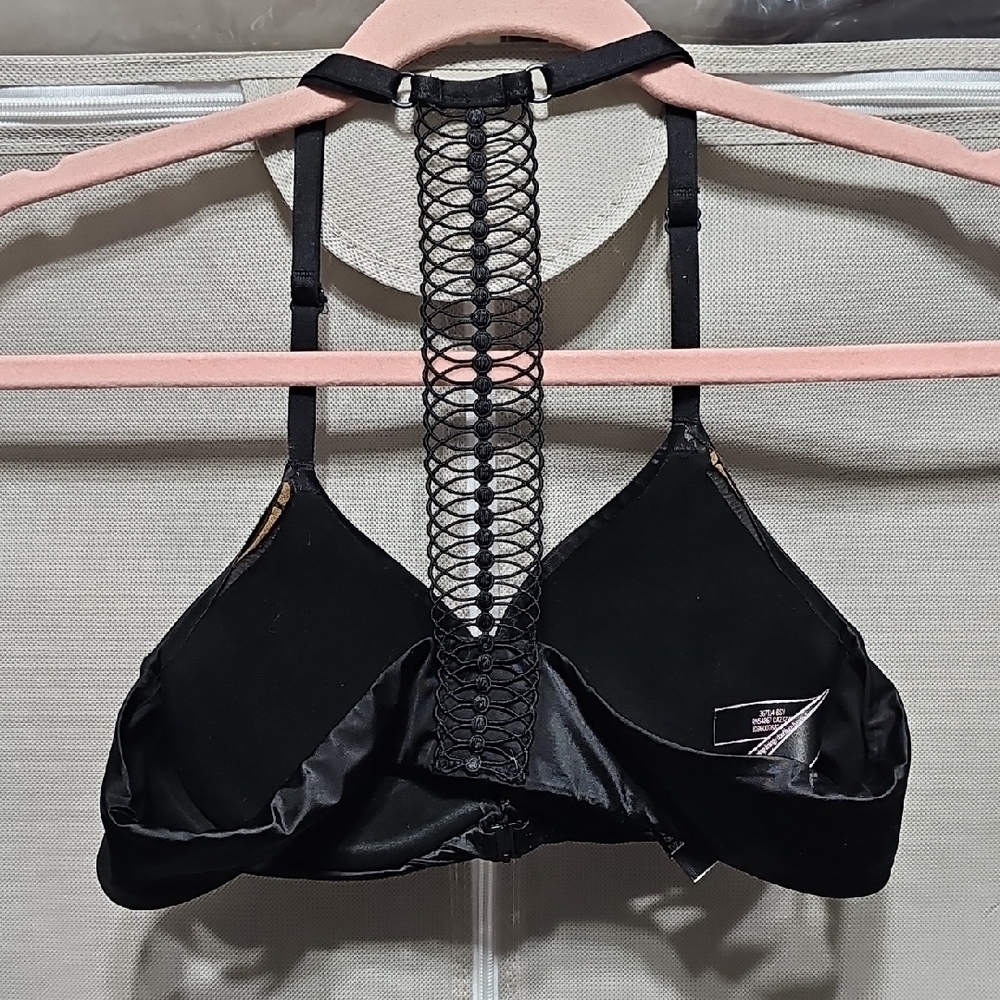 Victoria's Secret Black Strappy Bra - Picture 3 of 5